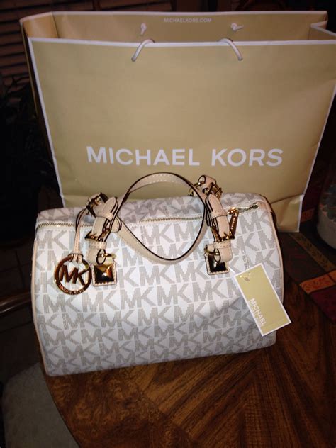 michael kors echtheit|are michael kors purses real.